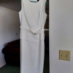 WHITE HOUSE/BLAK MARKET Dress